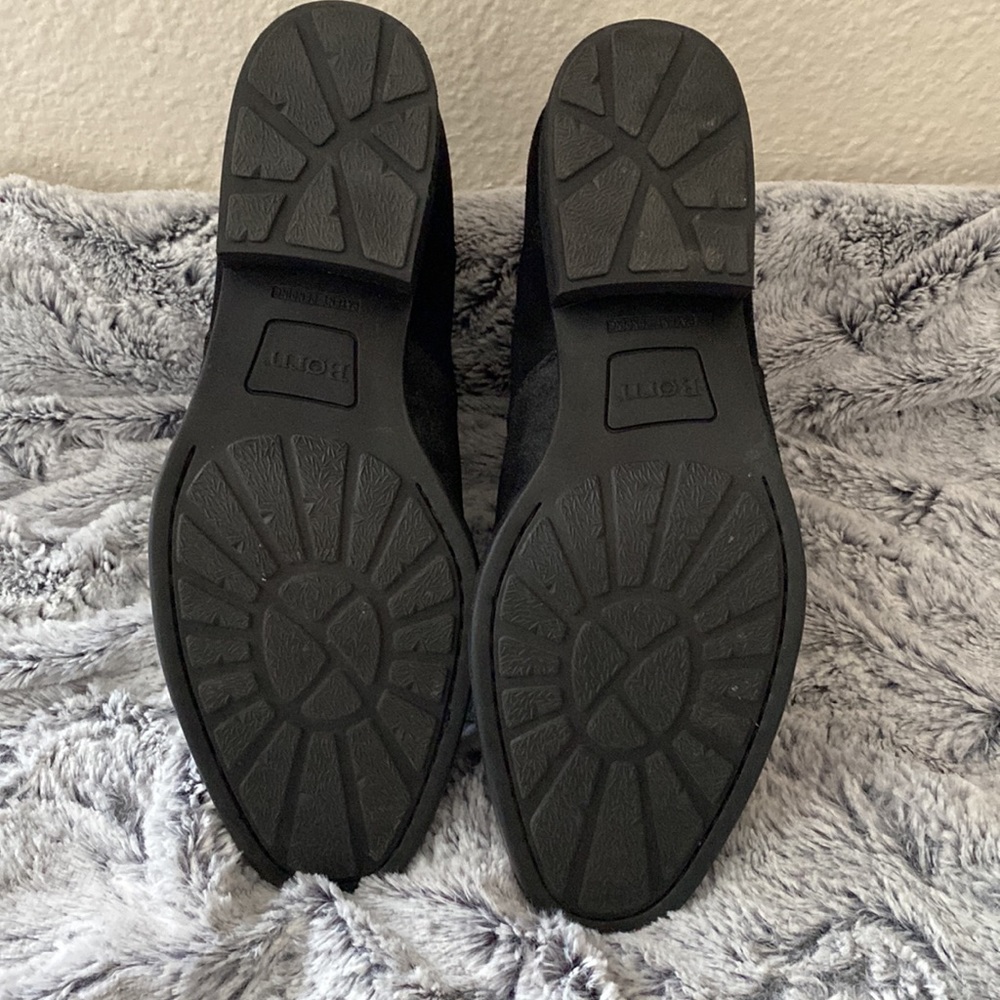 Born Ankle Booties, Size 7.5 - Picture 4 of 5
